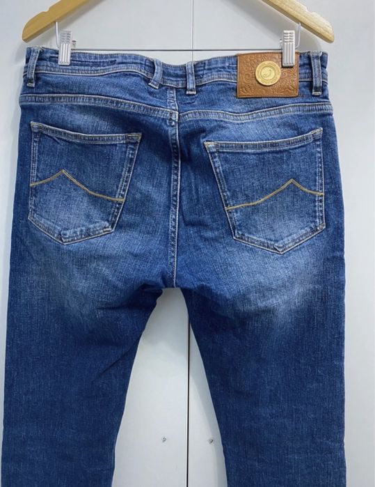 Blugi facuti manual Jacob Cohen | Made In Italy | luxury denim