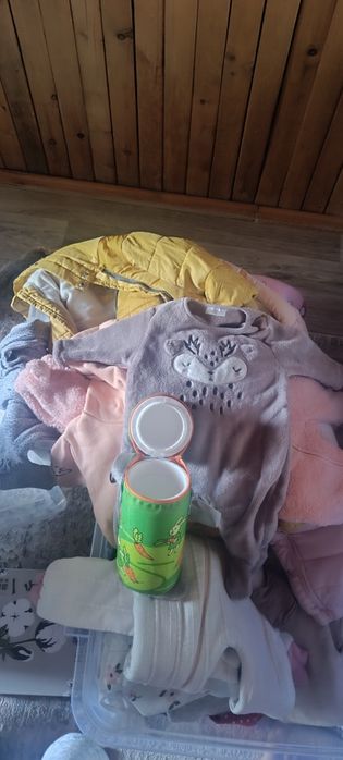 Продам детские вещи