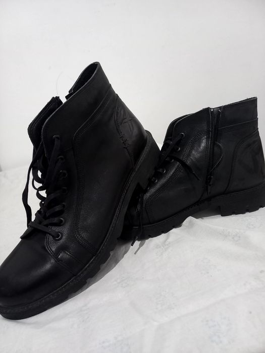 Продаётся мужская обувь