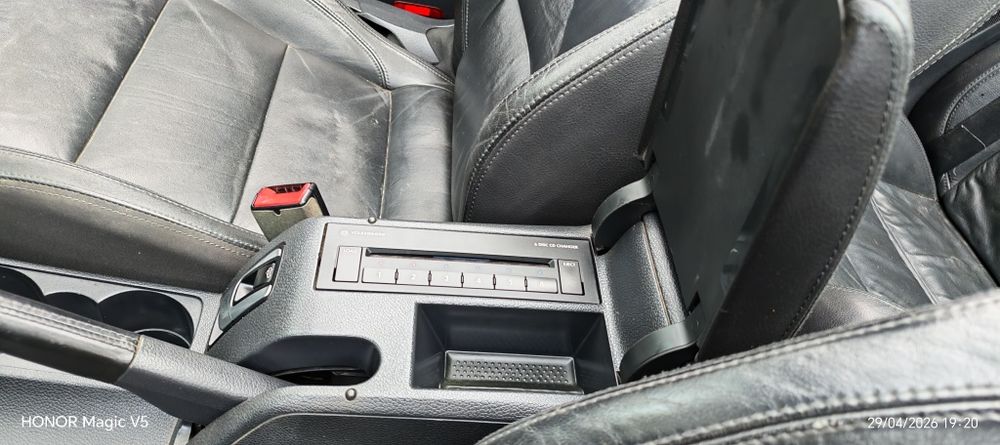 Vând VW EOS 2.0 tdi 140 cp