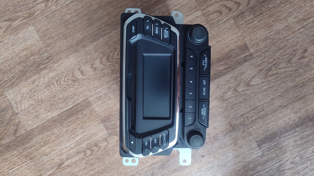 Продаю автомагнитолу КИЯ РИО 3