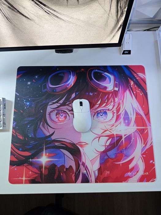 ЛИМИТИРАН Стъклен пад ATK Crimson (Limited Edition Glass Mousepad)