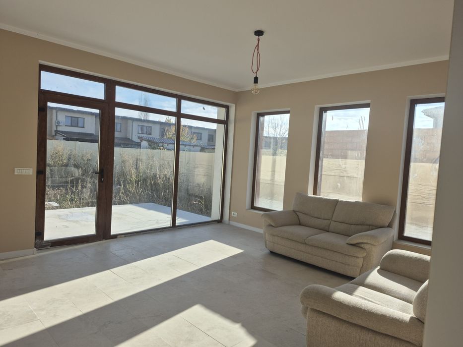 Vand casa individuala  Braytim