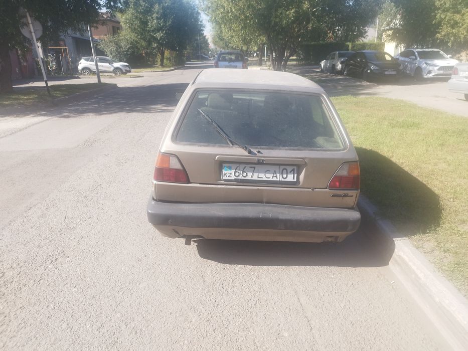 Продам авто гольф 2 не на ходу
