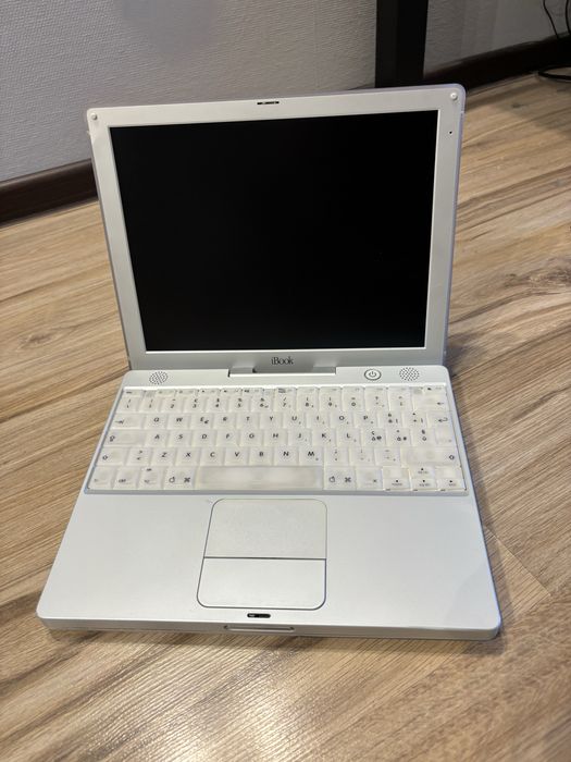 Ibook g3.