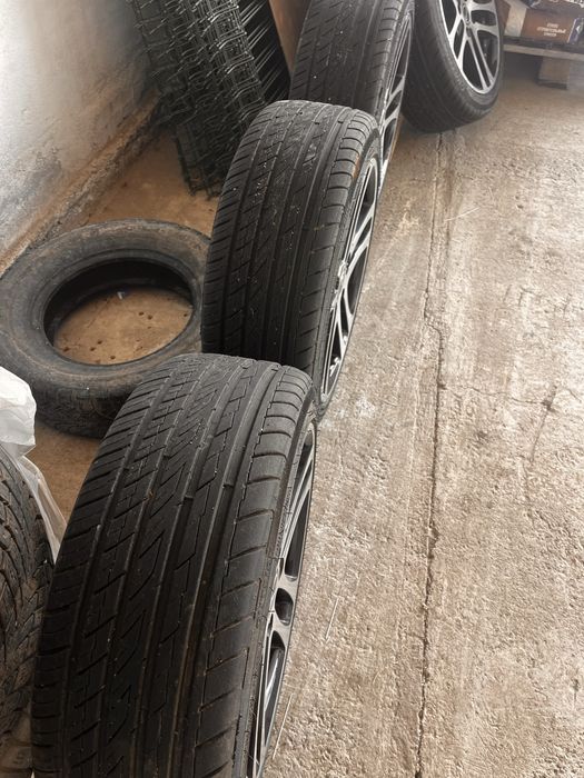 Диски с летней резиной на приору