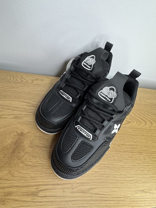 Adidași Louis Vuitton Skate Black / White | Noi