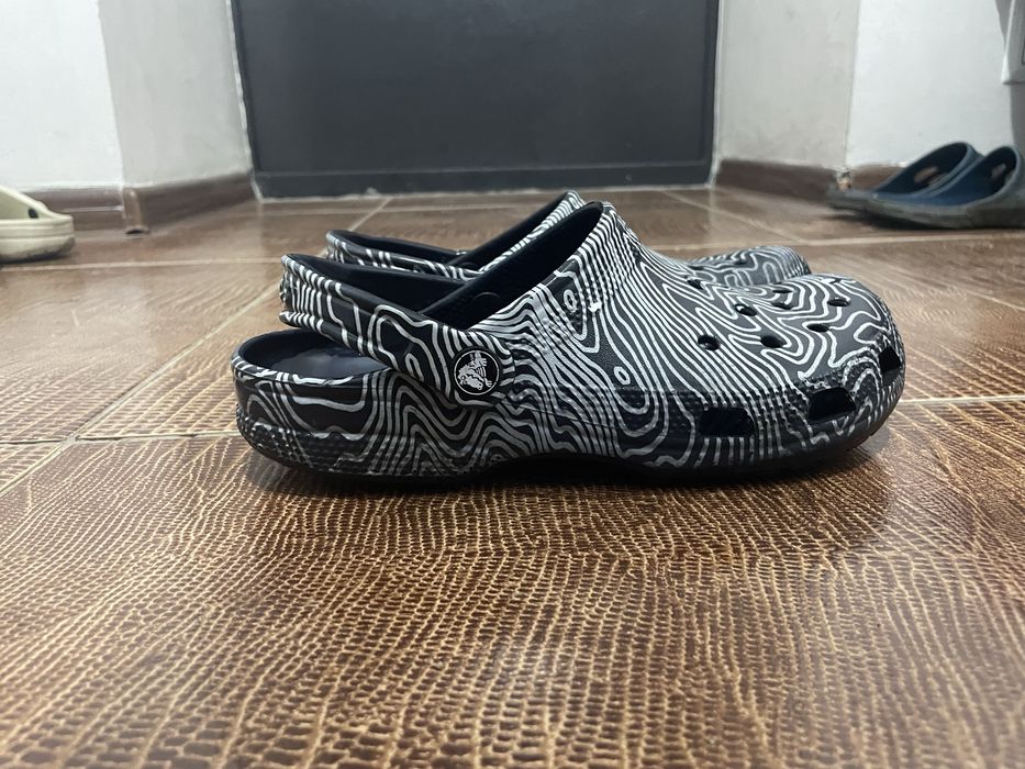 Продам Crocs оригинал