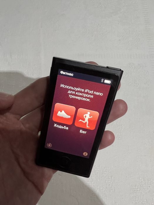 Apple iPod nano 7-го поколения, объёмом 16 ГБ.