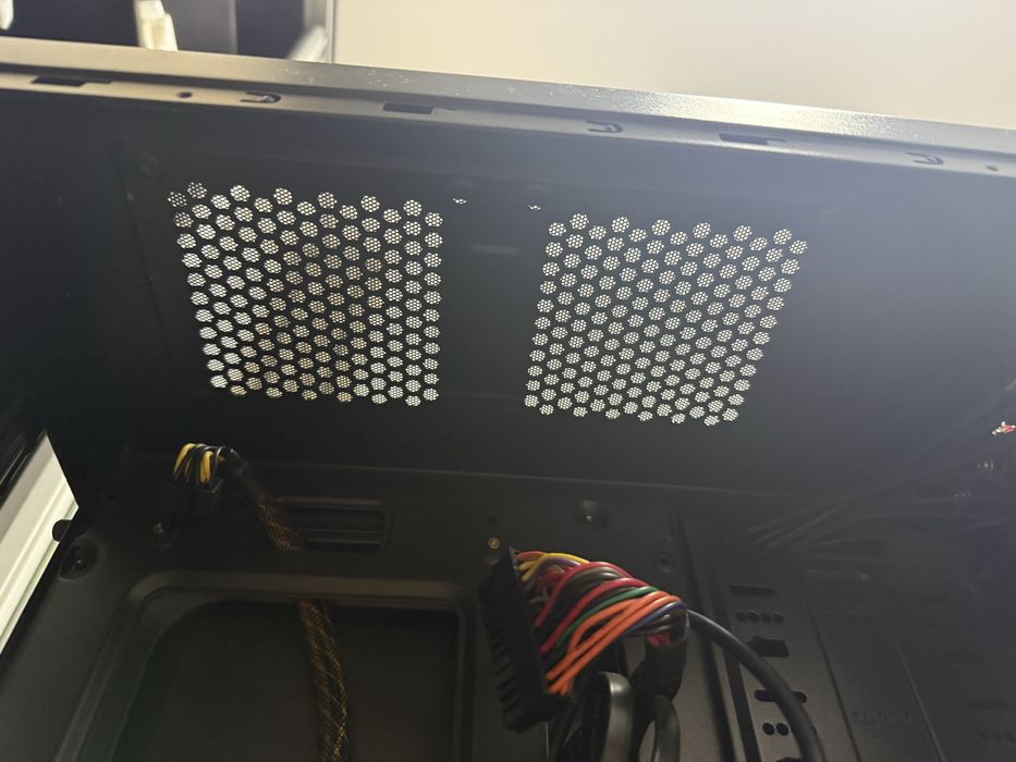 Carcasa SergoTep + 3 ventilatoare + Sursa 550watti
