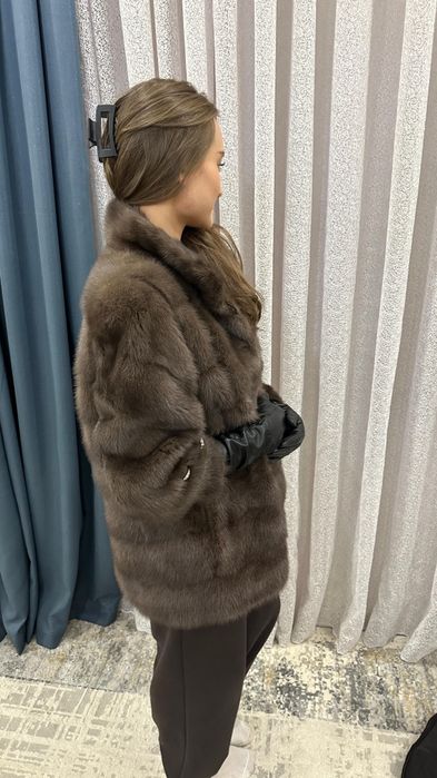 Шуба размер 44 цена 250000