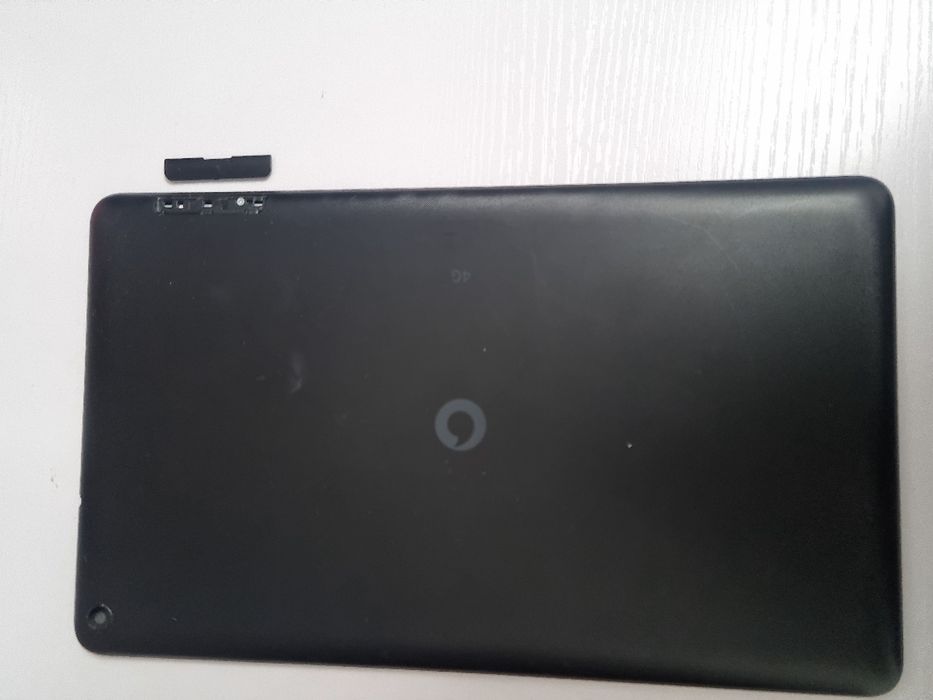 Vand tableta vodafone 4g  .