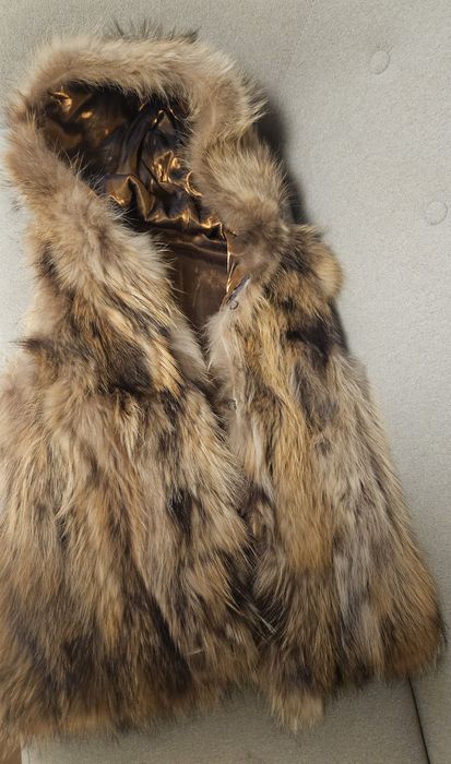 Елек от естествен косъм, S