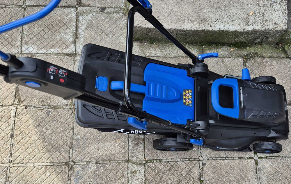 Акумулаторната косачка 380mm Scheppach IXES 20V BC-MP380-X