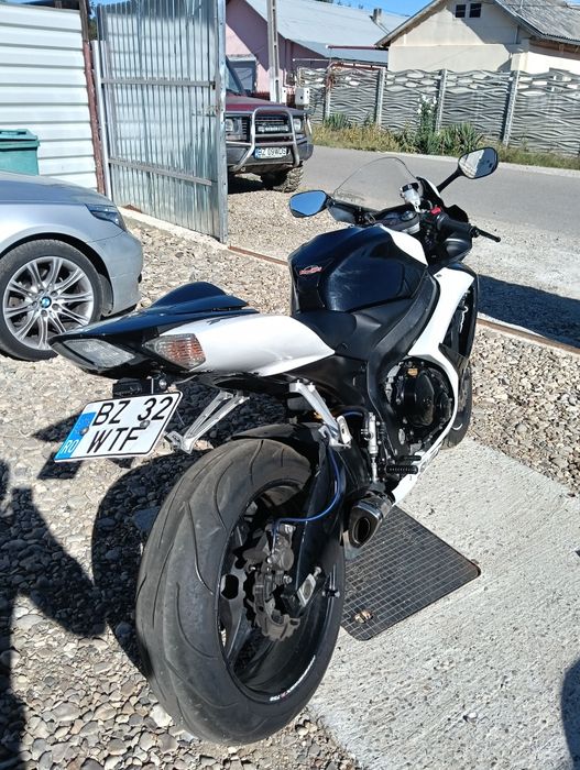 Suzuki GSX-R 750 K7