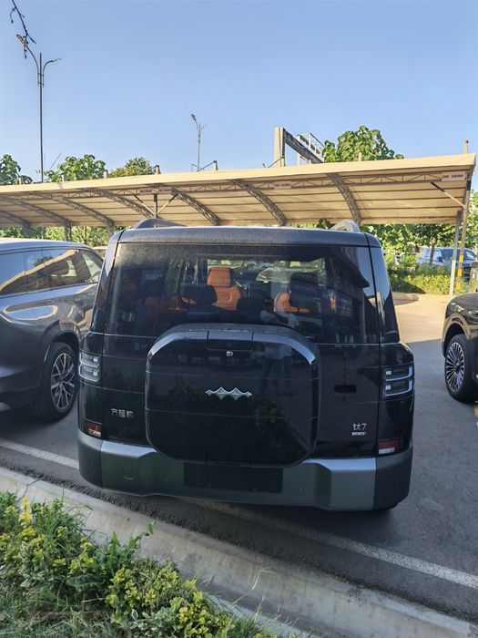BYD Leopard 7 2025 гарантия 1 год  20000 км