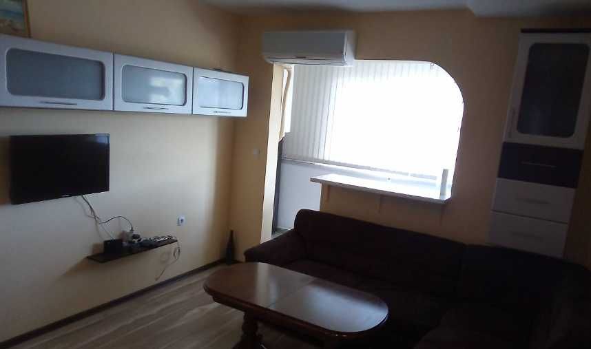 Дава се под наем Едностаен апартамент в Бургас, Славейков - 48 кв.м за 175 € - Снимка #6