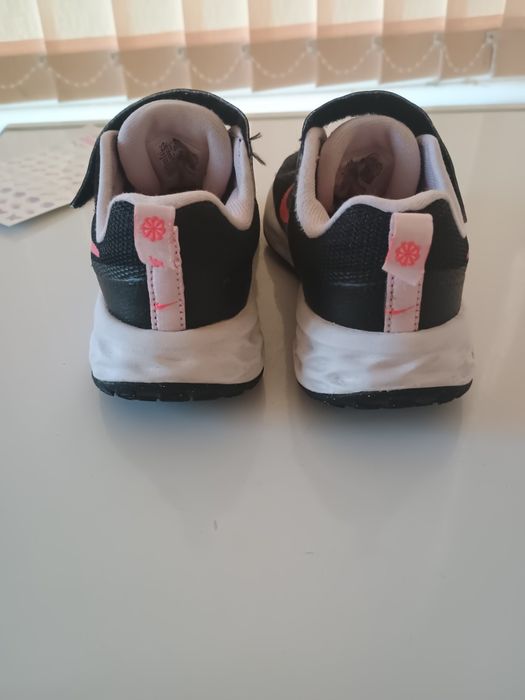 Маратонки Nike за момиче