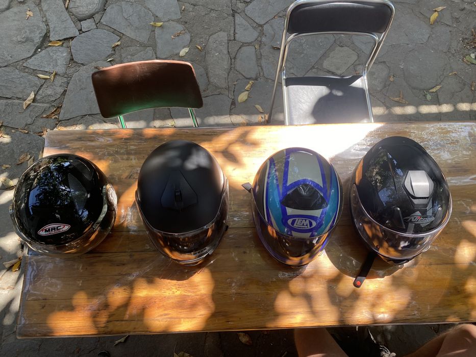 Каска за мотоциклет шлем