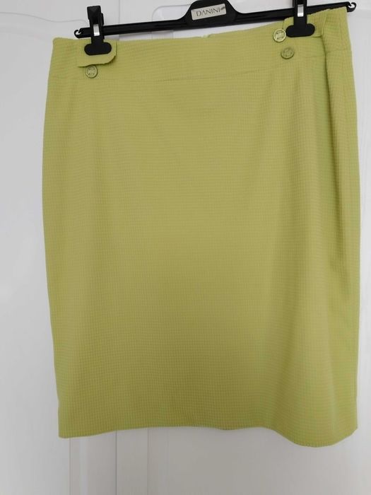 Пролетна пола Данини