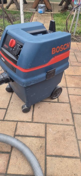 Aspirator Bosch industrial
