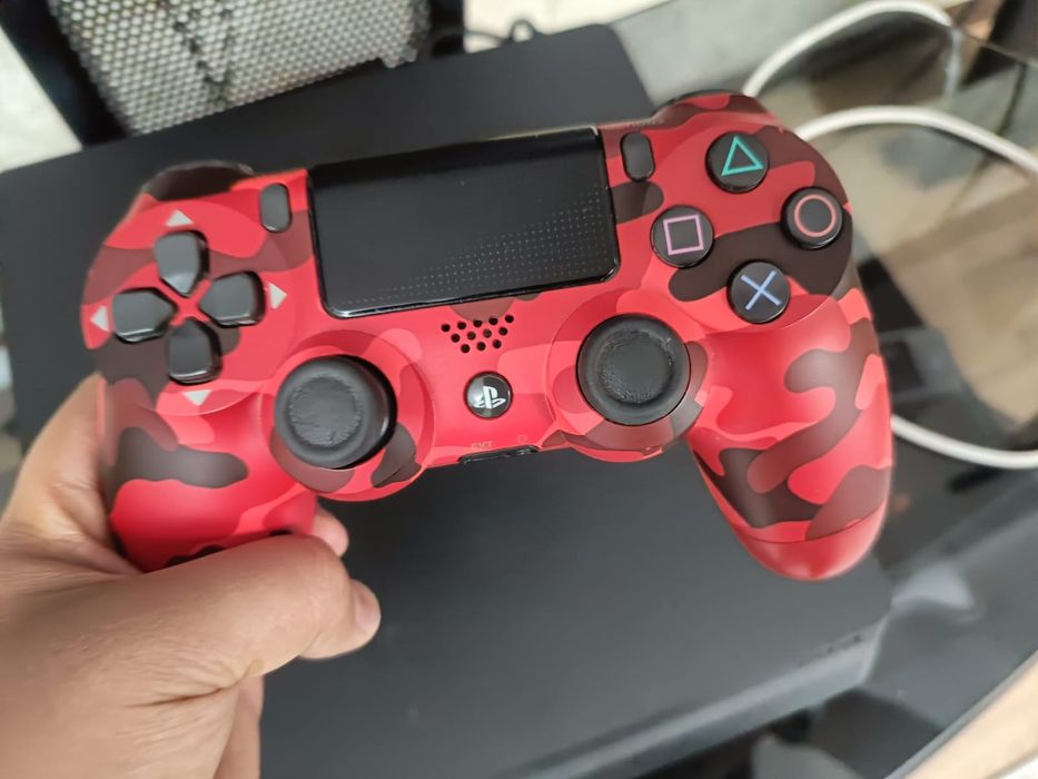 Ps 4slim 1TB отличное состояние