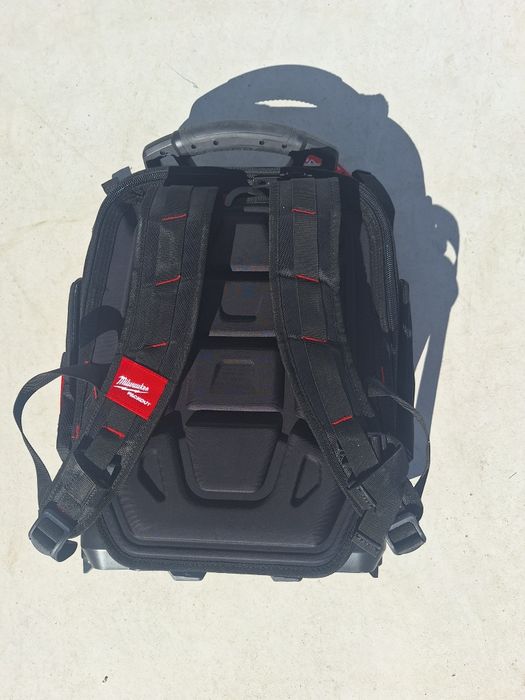 Geanta milwaukee packout
