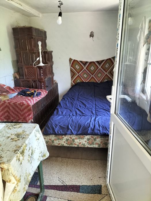 Vând Casă la Țară