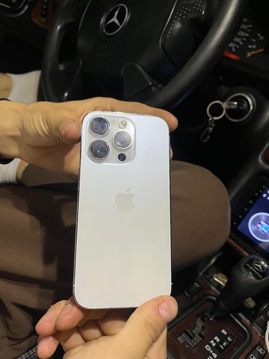 iPhone 14 Pro аа