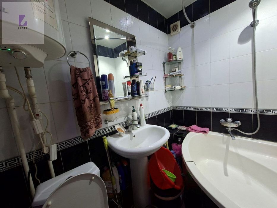 Продается 5 комнатная квартира. Срочно. Атлас