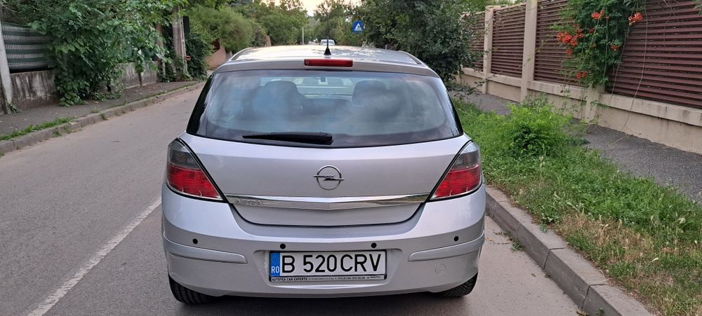 OPEL Astra 2010 — imagine 4