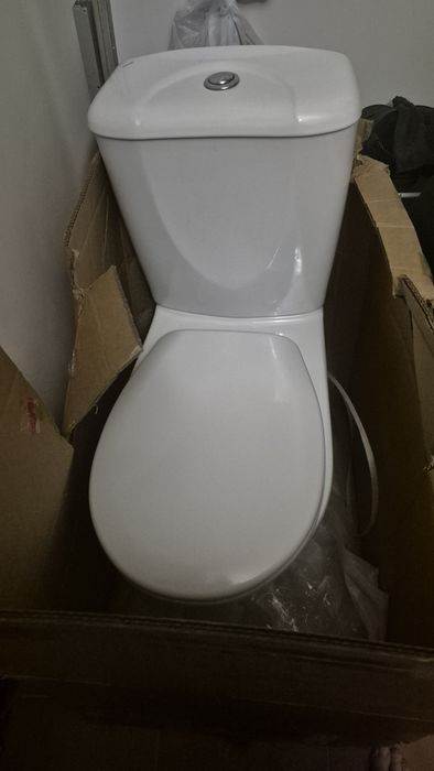 Продаётся унитаз 25000 тенге