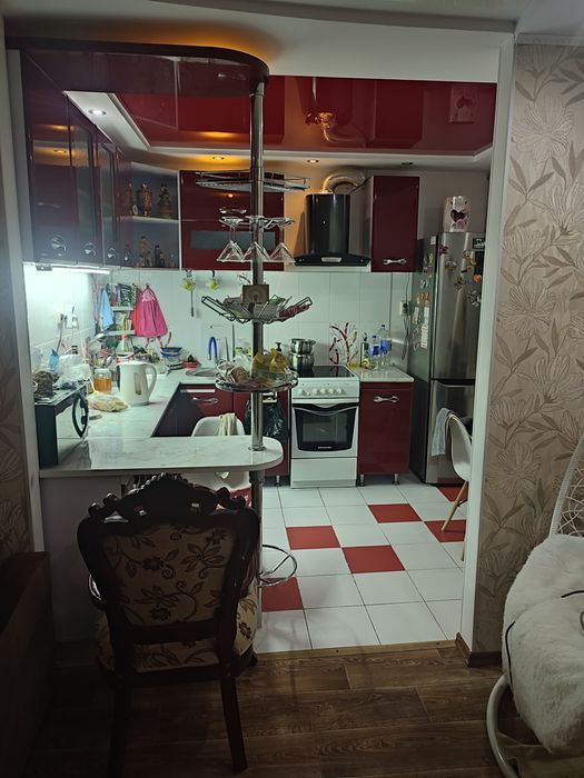 Продам трешку на 5микрорайоне