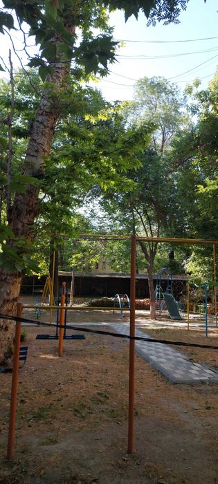 3х комнатная центр Шота Руставели, аския базар