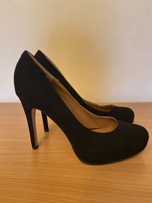 Pantofi cu toc La Strada