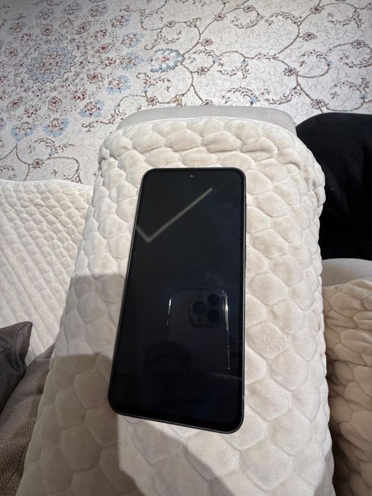 Самсунг А 36 идеал