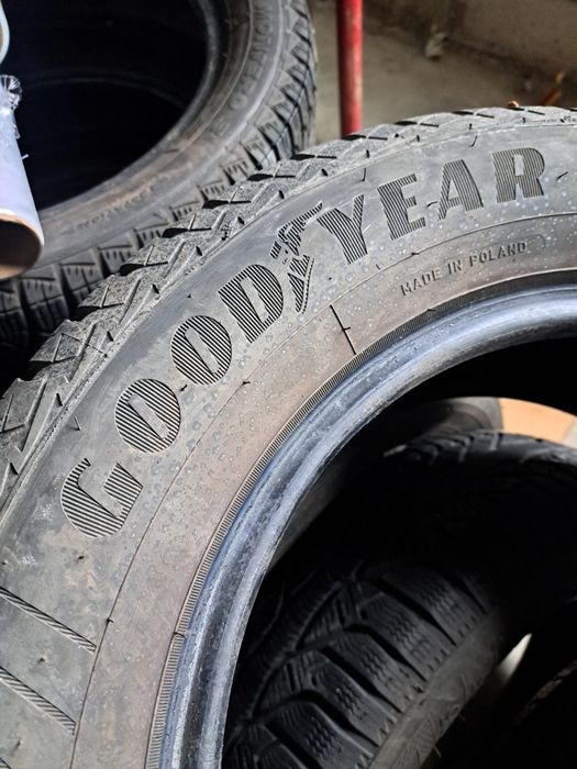 2 anvelope Allseasons 195 65 r15 Goodyear