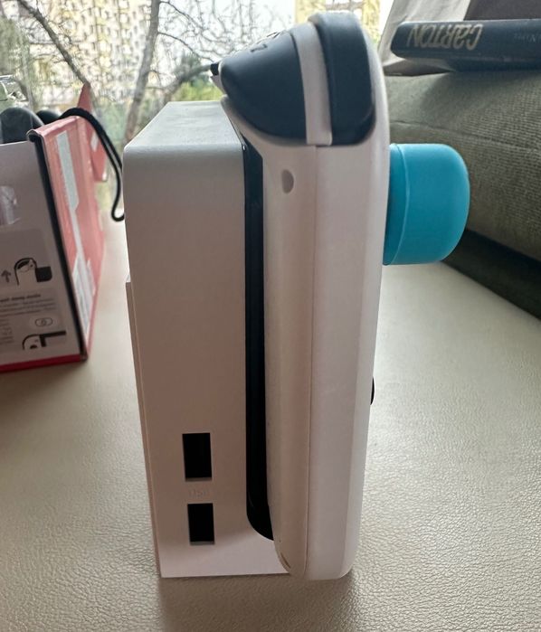 Nintendo Switch OLED alb – pachet complet + jocuri originale