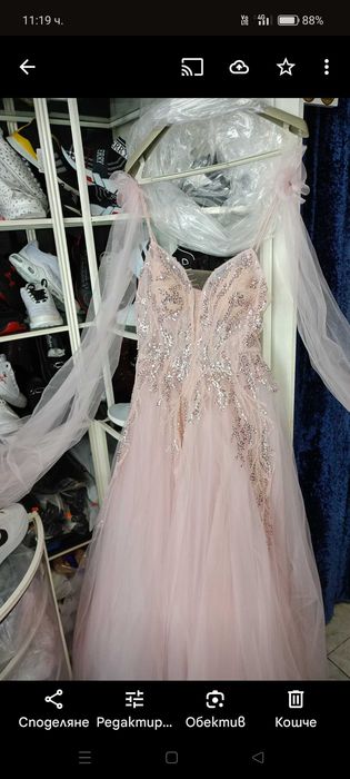 Бални рокли тип принцеса