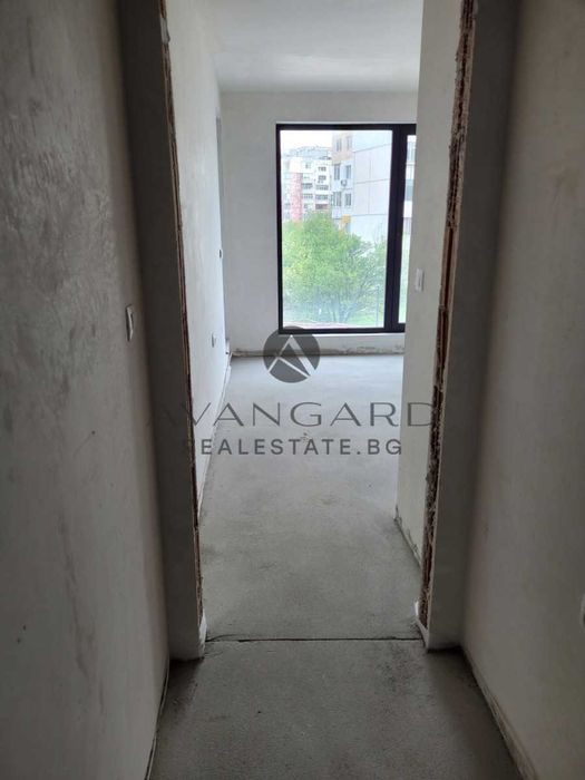 Продава се Двустаен апартамент в Пловдив, Тракия - 73 кв.м за 1370 €/кв.м - Снимка #3