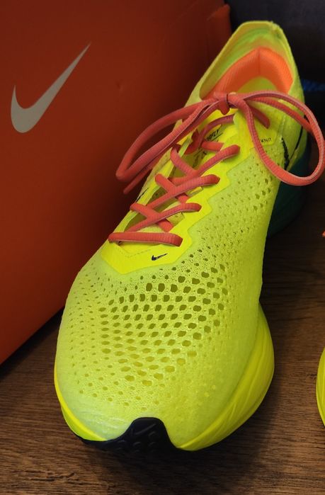 NIKE VAPORFLY 3 cabon номер 43