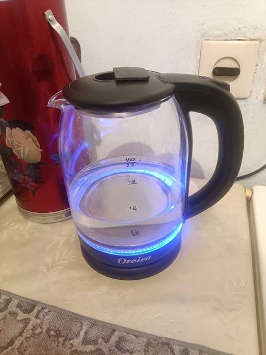 Чайник электрический. Доставка.