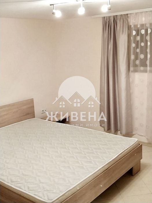 Отдавам под наем 2-стаен апартамент, Цветен квартал