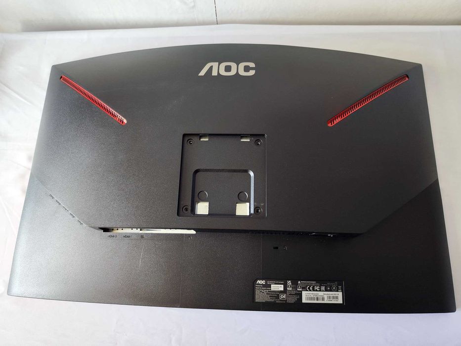 2К Гейминг монитор AOC 32 инча 165 hz