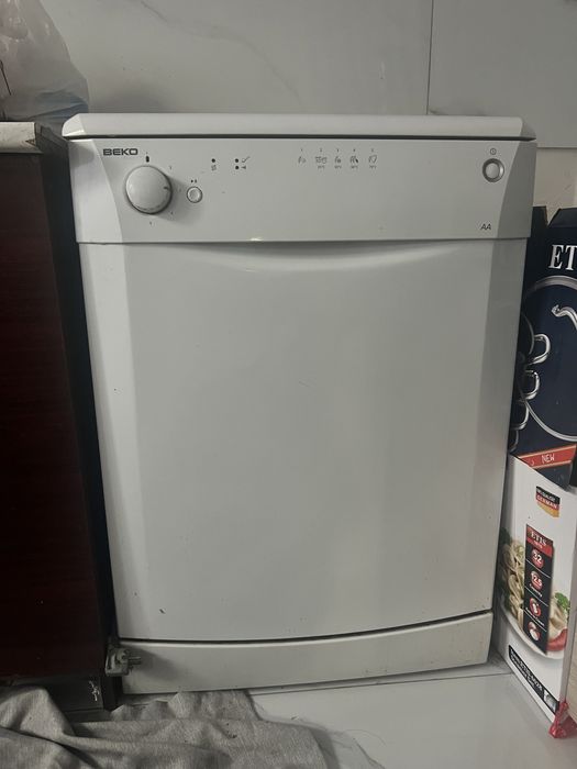 Продам посудмоечную машину