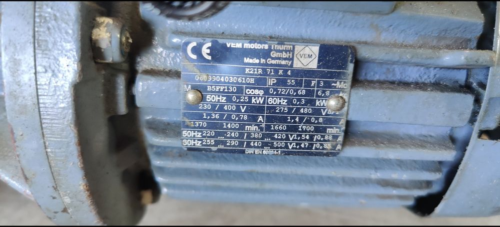 Motor electric trifazat cu reductor, 0.25kW, 67rpm, 380V