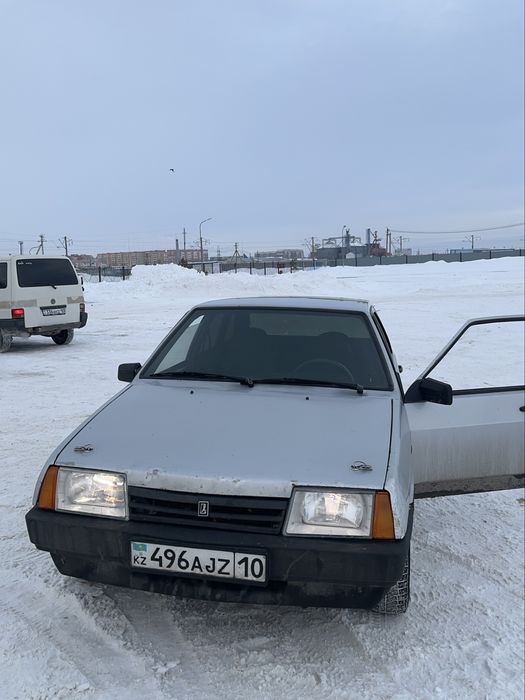 Продам ваз 2109 в хорошем состояни.