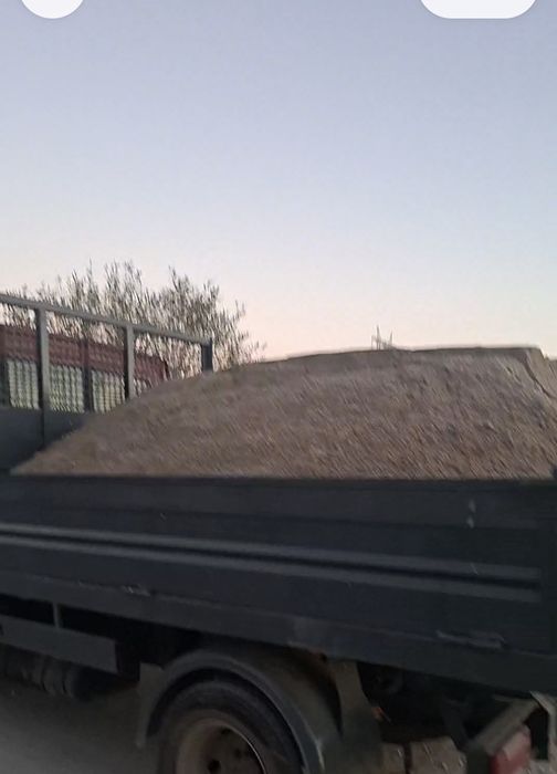Transport nisip ieftin,Piatra,Pământ de padure,Debarasare Moloz!Containere 3mc,6mc,8mc !!!