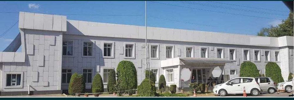 Продаётся Частный Клиника 1400 м²  20 Соток Ор, Алмазар,CITY