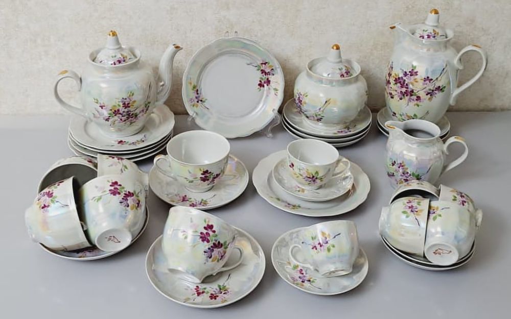 Фарфоровые чайные сервизы